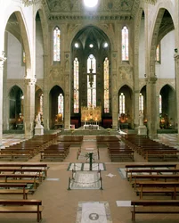 Vista interior da igreja